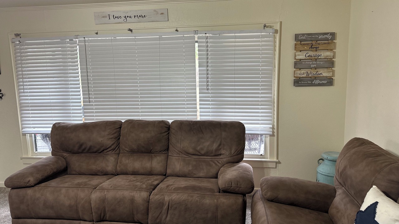 Photo of Livingroom in Chattahoochee