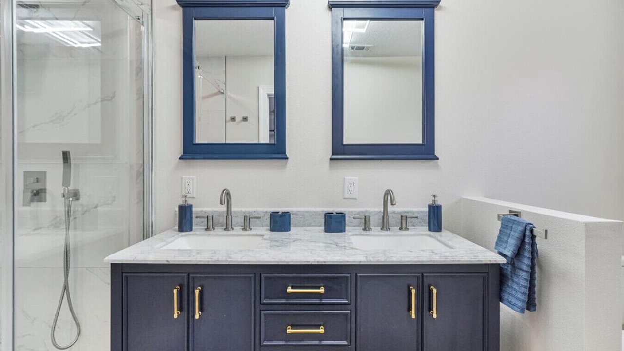 Photo of Bathroom in Indian Harbour Beach