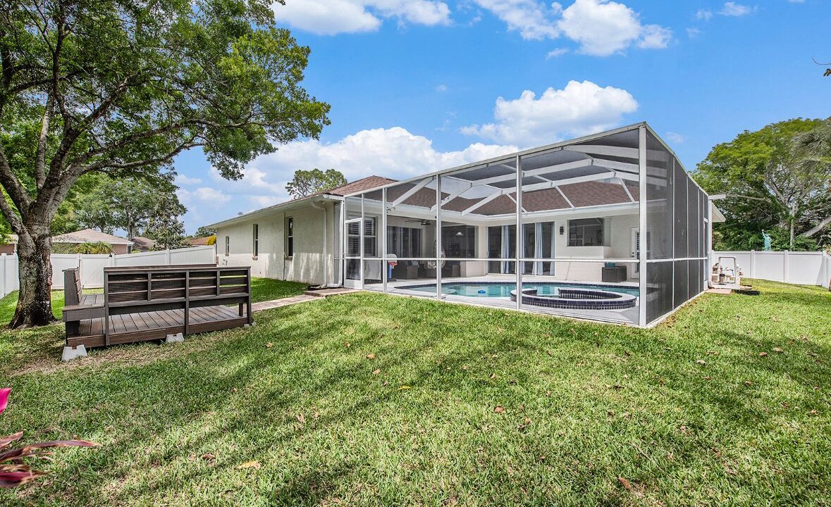 Photo of Outdoor in Oldsmar