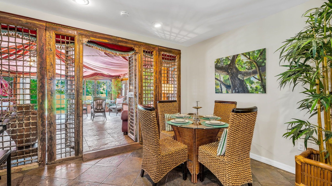 Photo of Bedroom in Parrot Cove