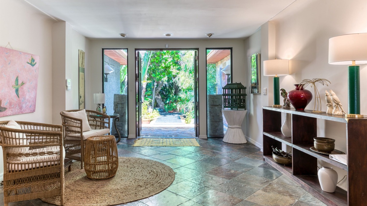 Photo of Bedroom in Parrot Cove