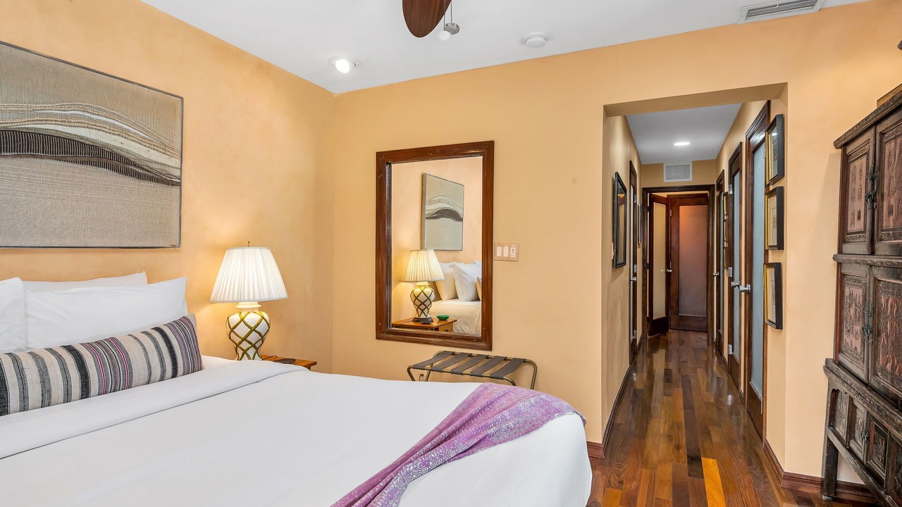 Photo of Bathroom in Parrot Cove