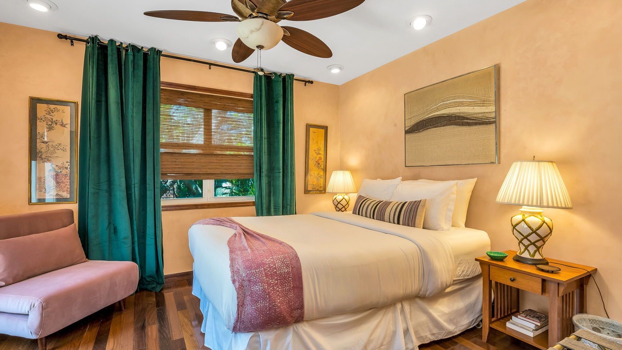 Photo of Bathroom in Parrot Cove
