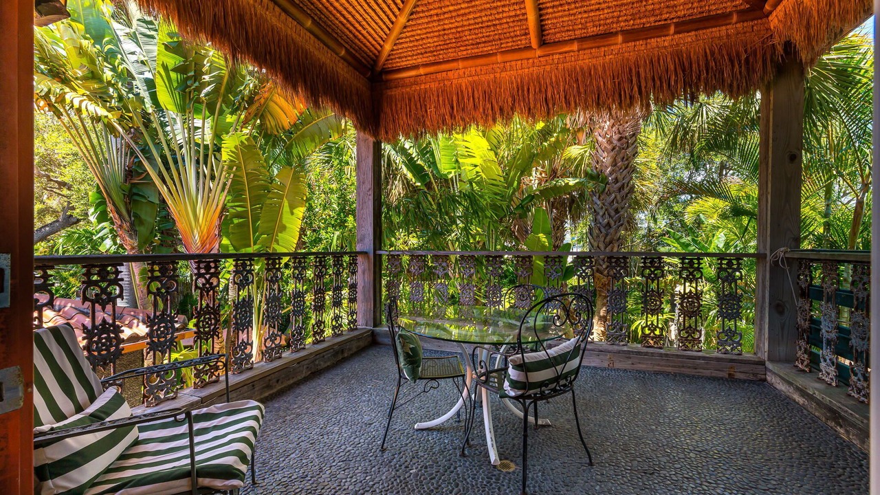 Photo of Bathroom in Parrot Cove