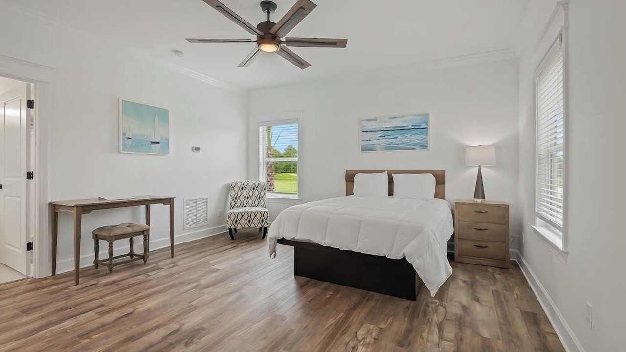 Photo of Bedroom in Carrabelle
