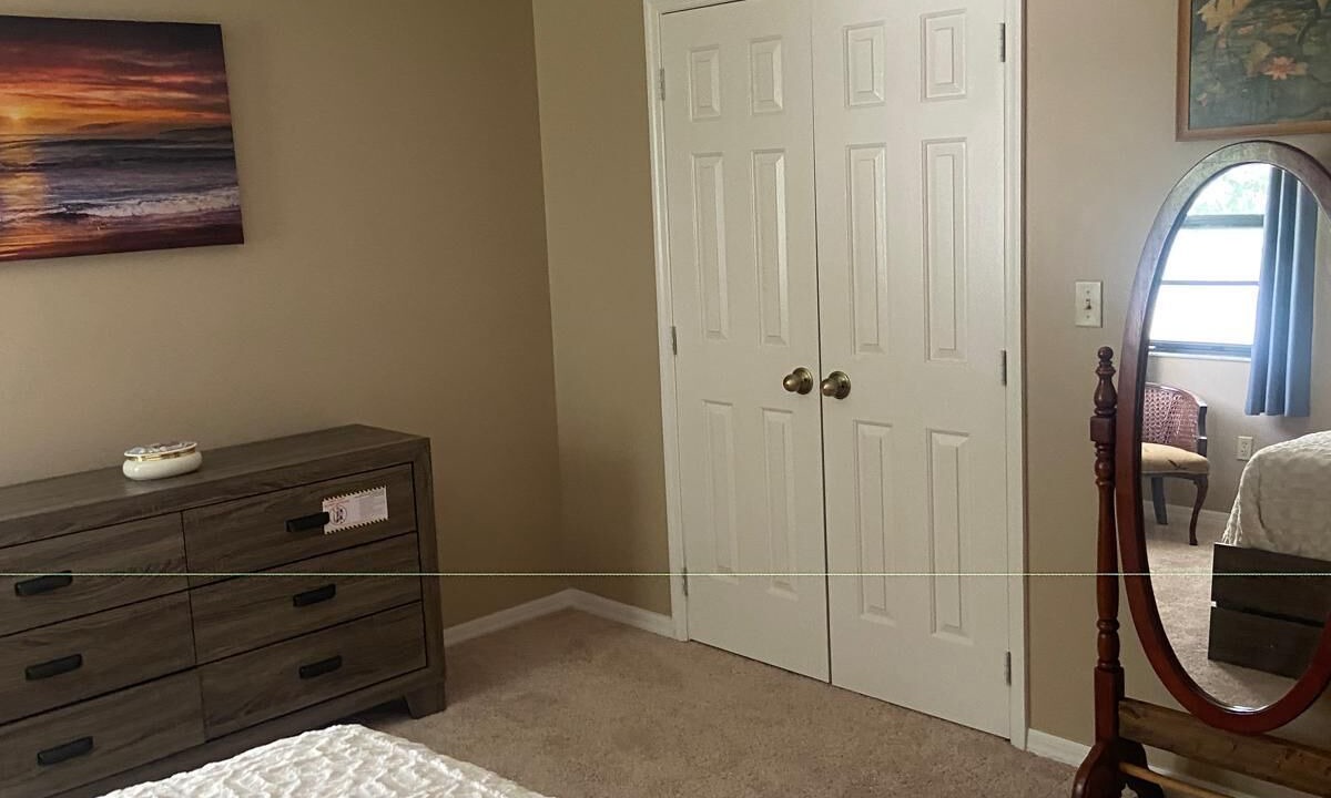 Photo of Bedroom in Interchange Square