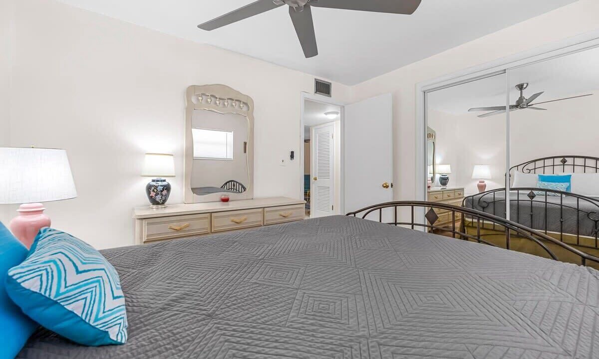 Photo of Bedroom in Cocoa Beach