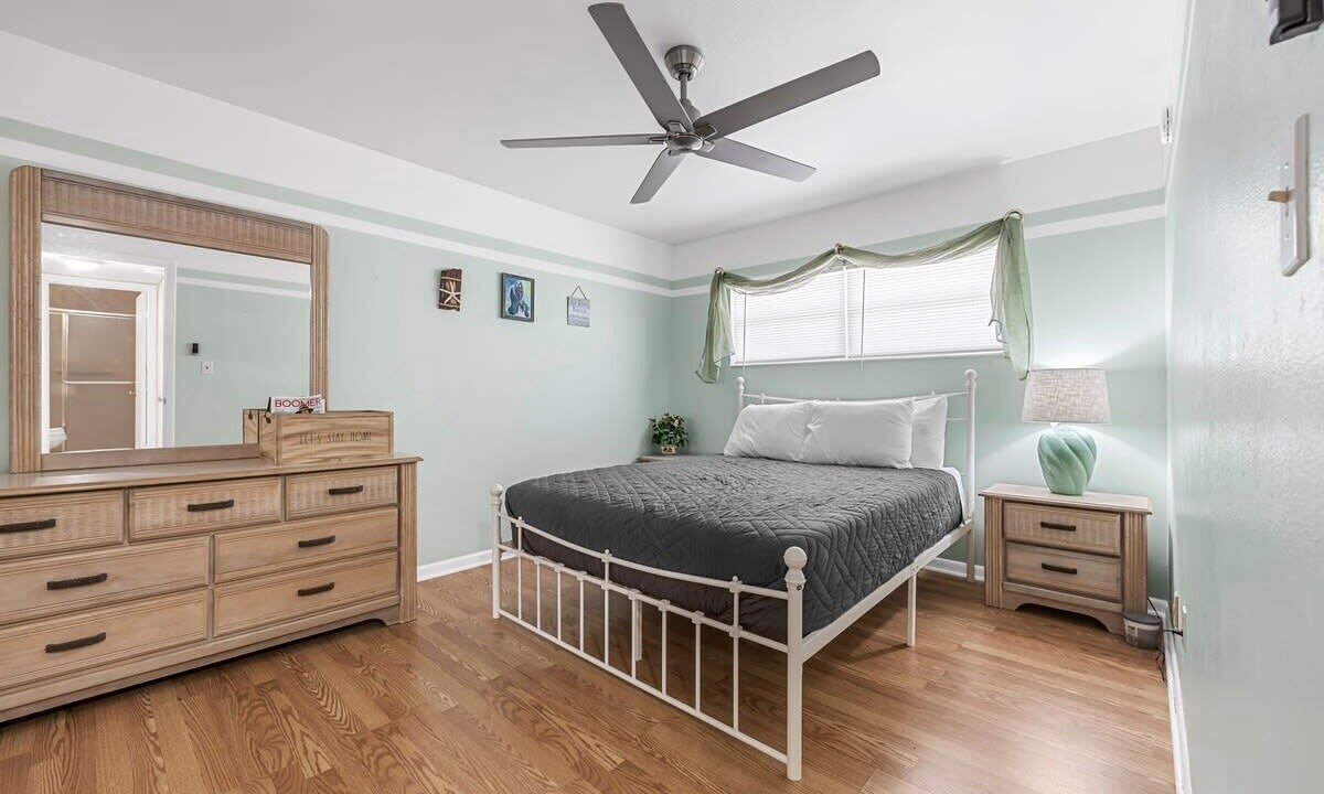 Photo of Bedroom in Cocoa Beach