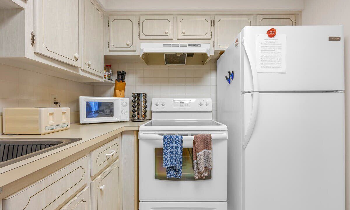 Photo of Kitchen in Cocoa Beach