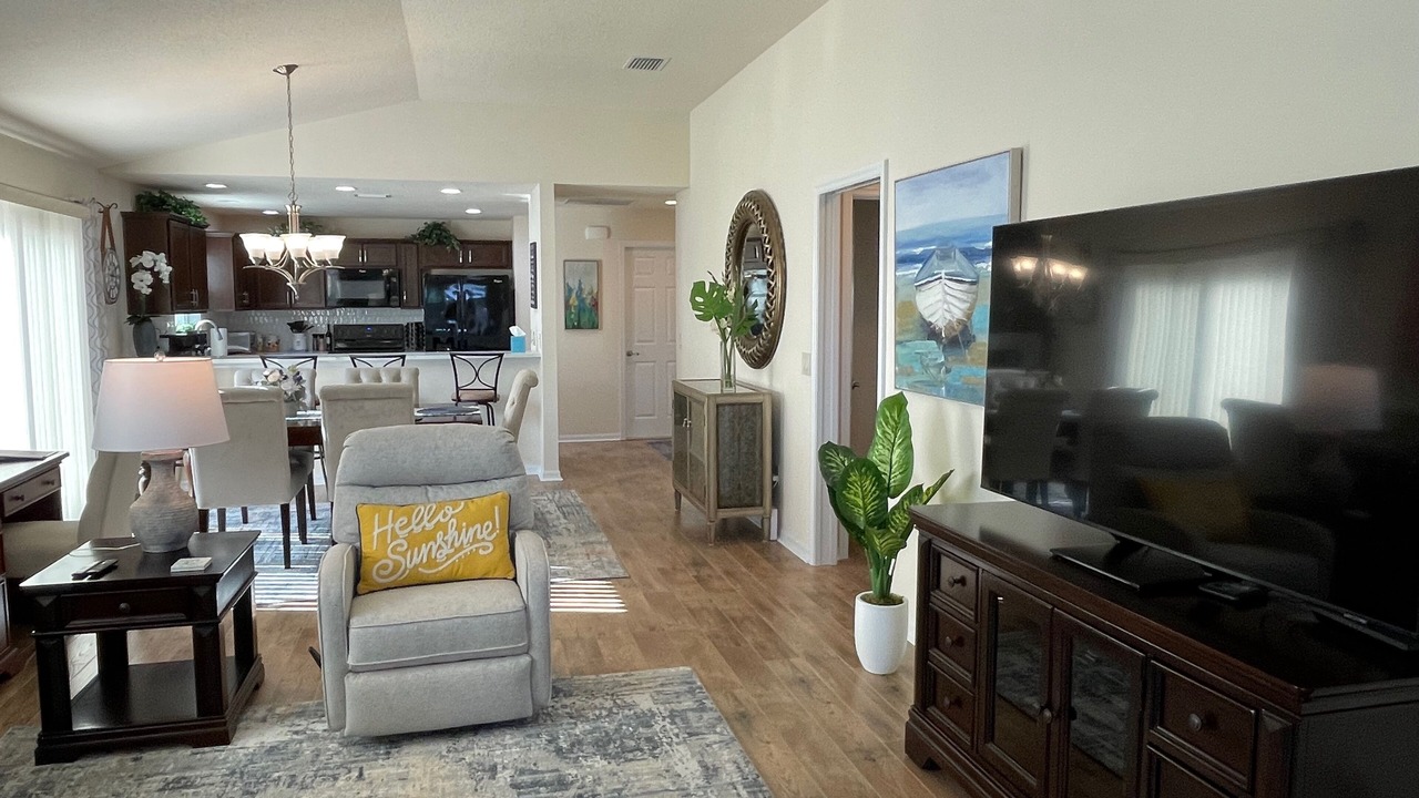 Photo of Livingroom in Summerfield