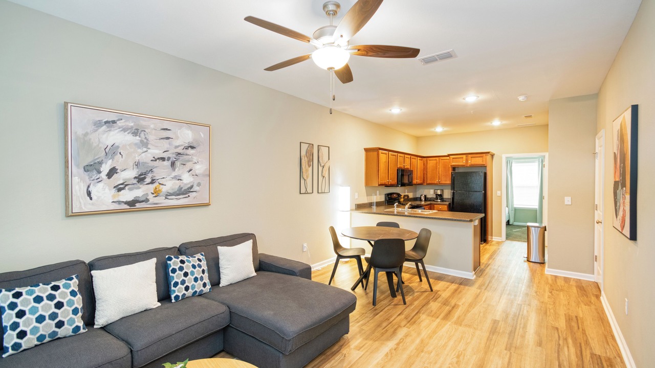 Photo of Livingroom in Tallahassee