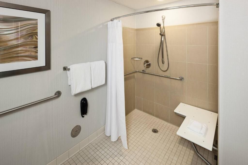 Photo of Bathroom in Ludlam