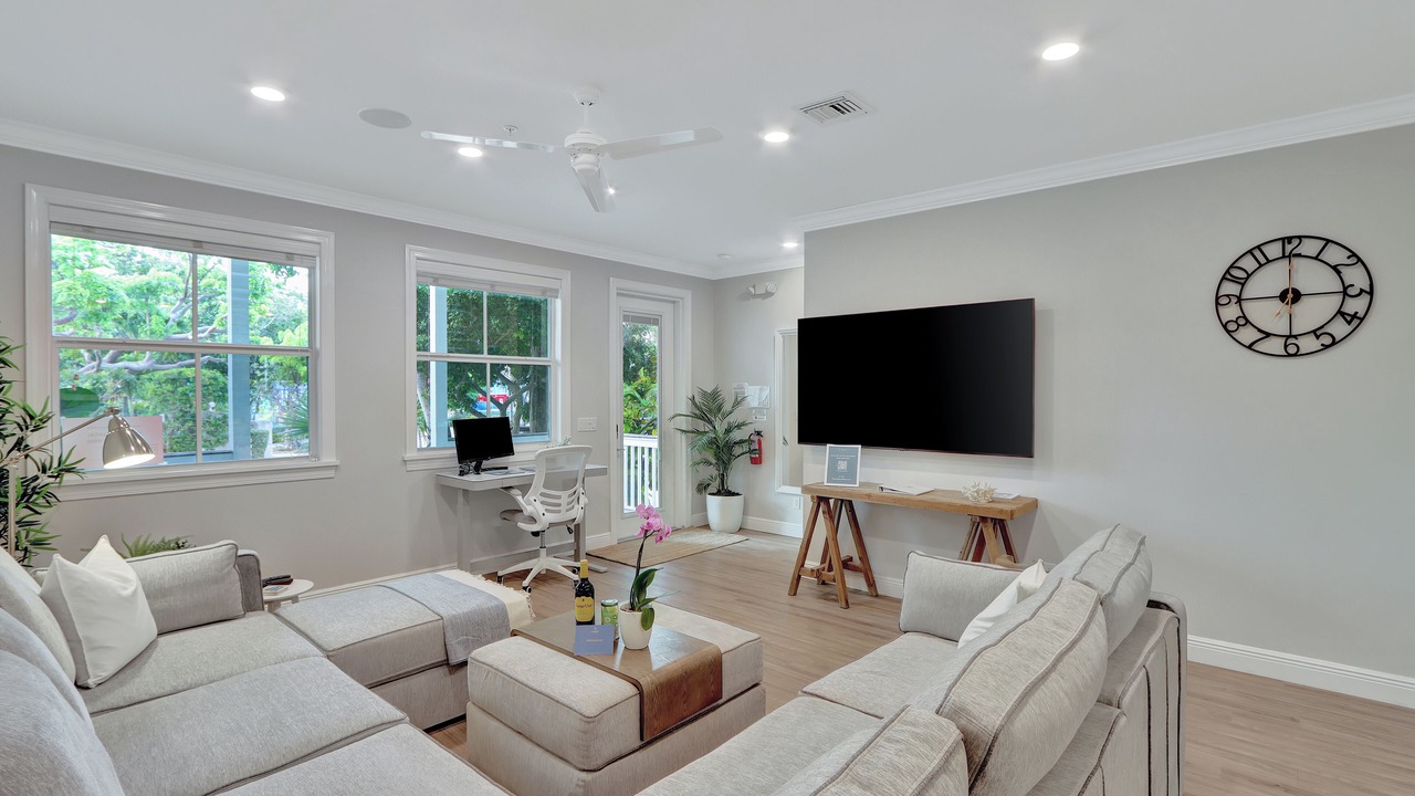 Photo of Bedroom in Upper Matecumbe Key