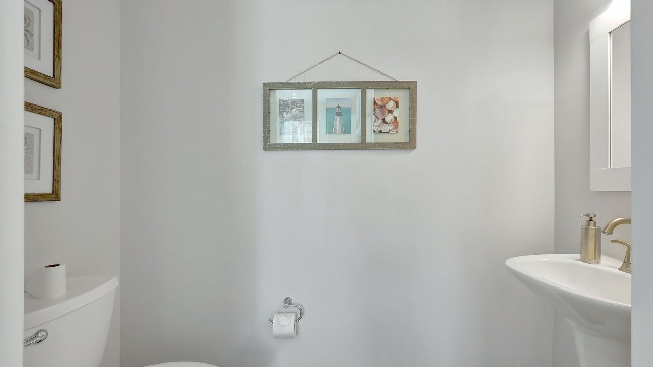 Photo of Bathroom in Upper Matecumbe Key