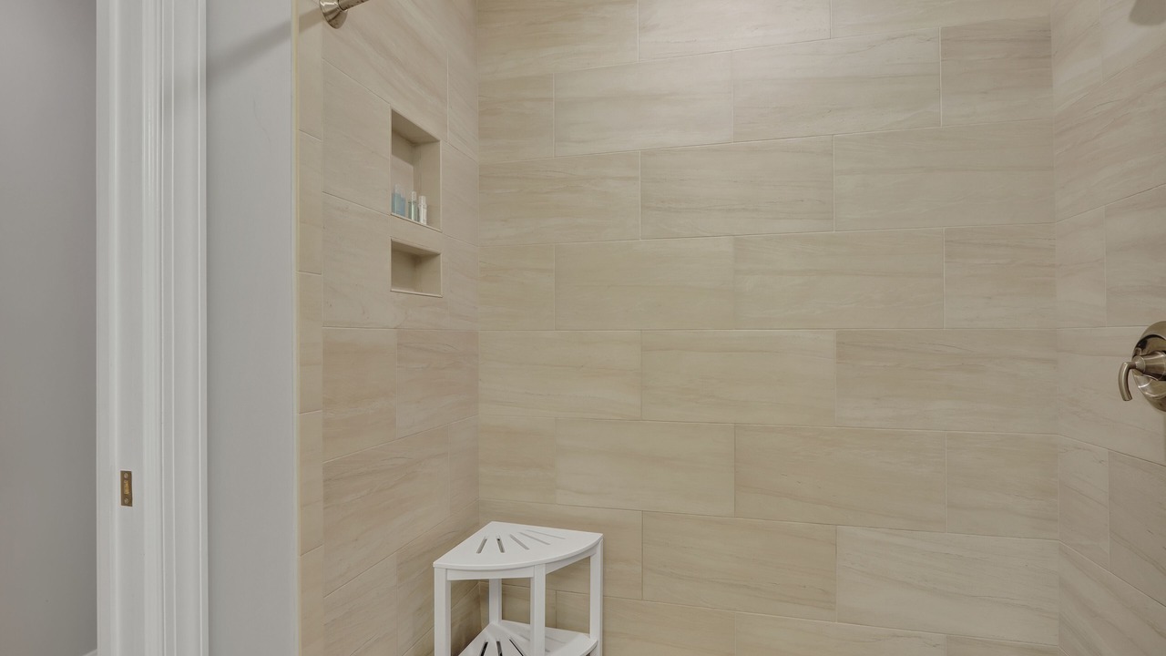Photo of Bathroom in Upper Matecumbe Key