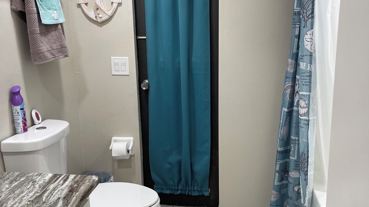 Photo of Bathroom in Gulf Cove