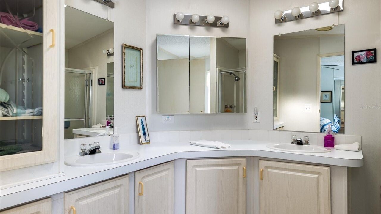 Photo of Bathroom in Citra