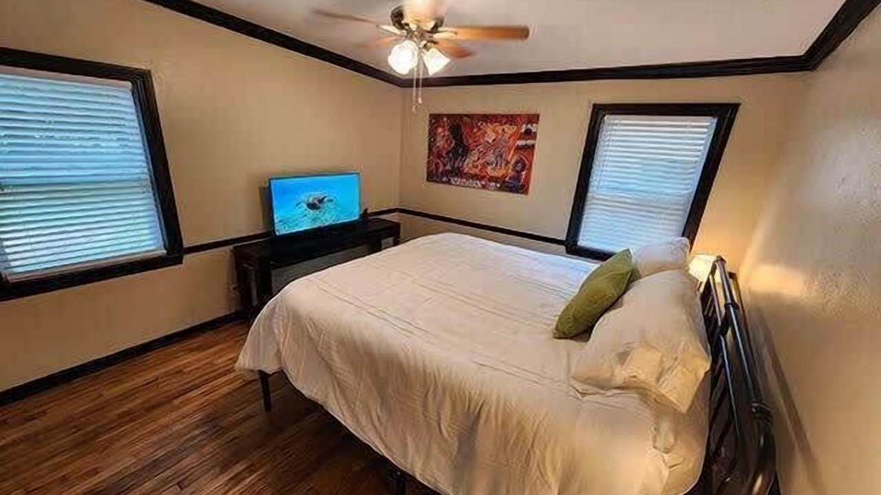 Photo of Bedroom in Tallahassee