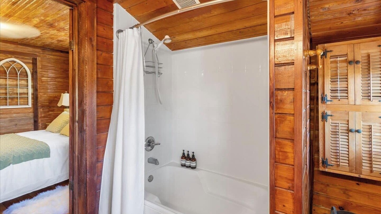 Photo of Bathroom in Fort White