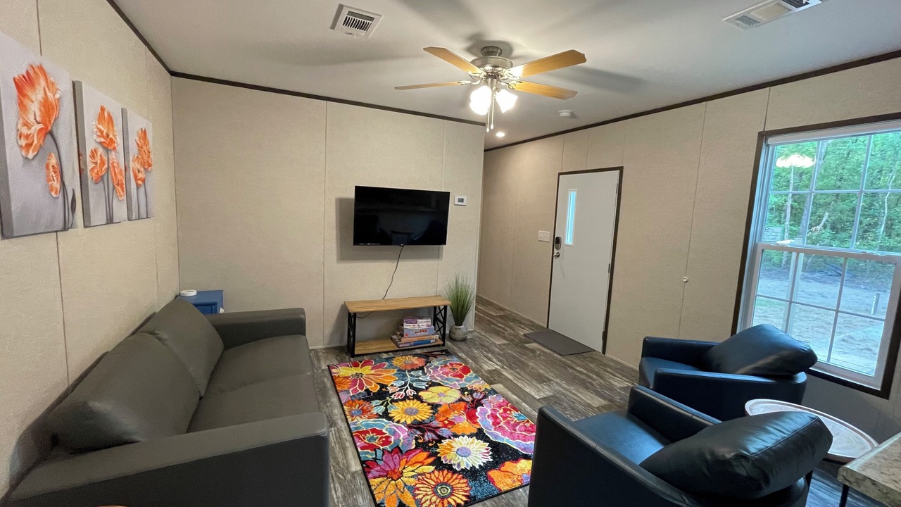 Photo of Livingroom in Branford