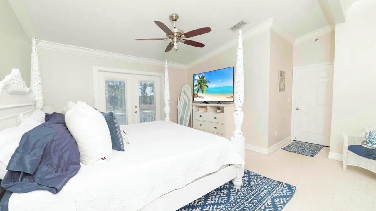 Photo of Bedroom in Emerson Square
