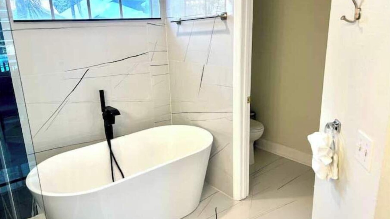 Photo of Bathroom in Town 'n' Country