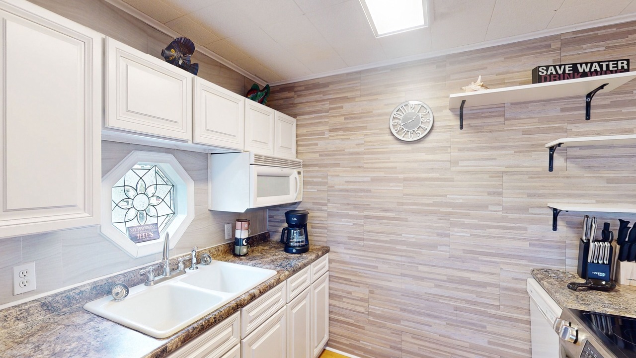 Photo of Kitchen in Fort Morgan Pines
