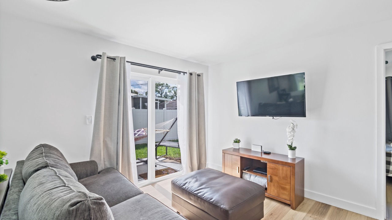 Photo of Bedroom in Iona