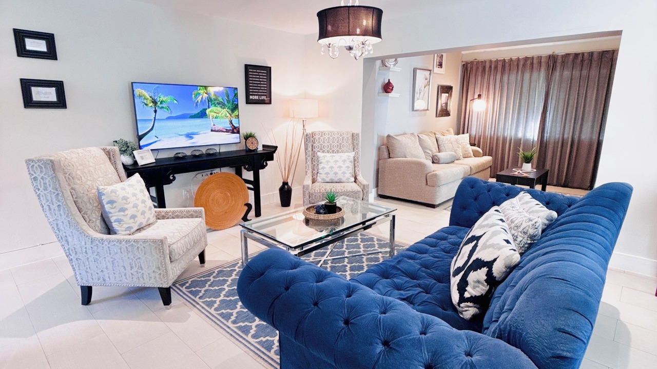 Photo of Livingroom in Coral Way