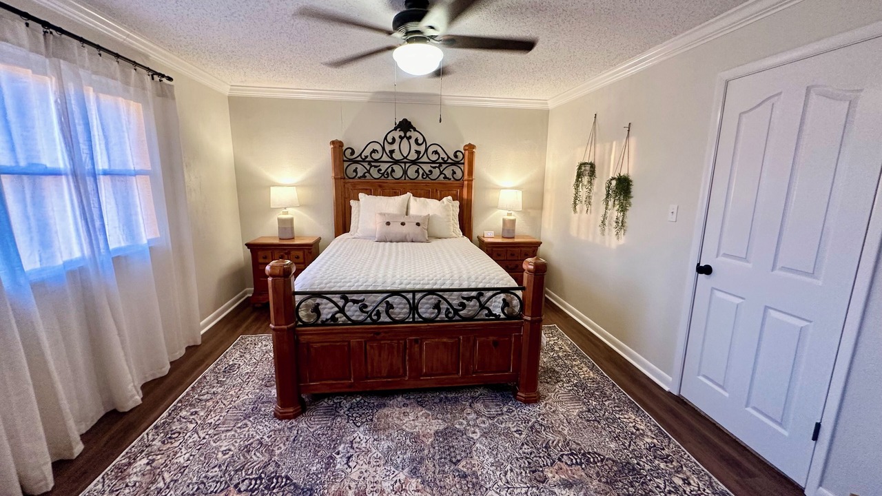 Photo of Bedroom in Rogersville