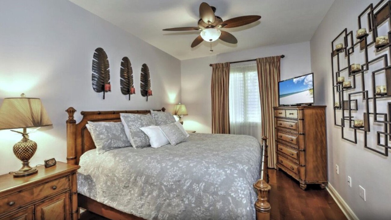 Photo of Bedroom in Royal Harbor