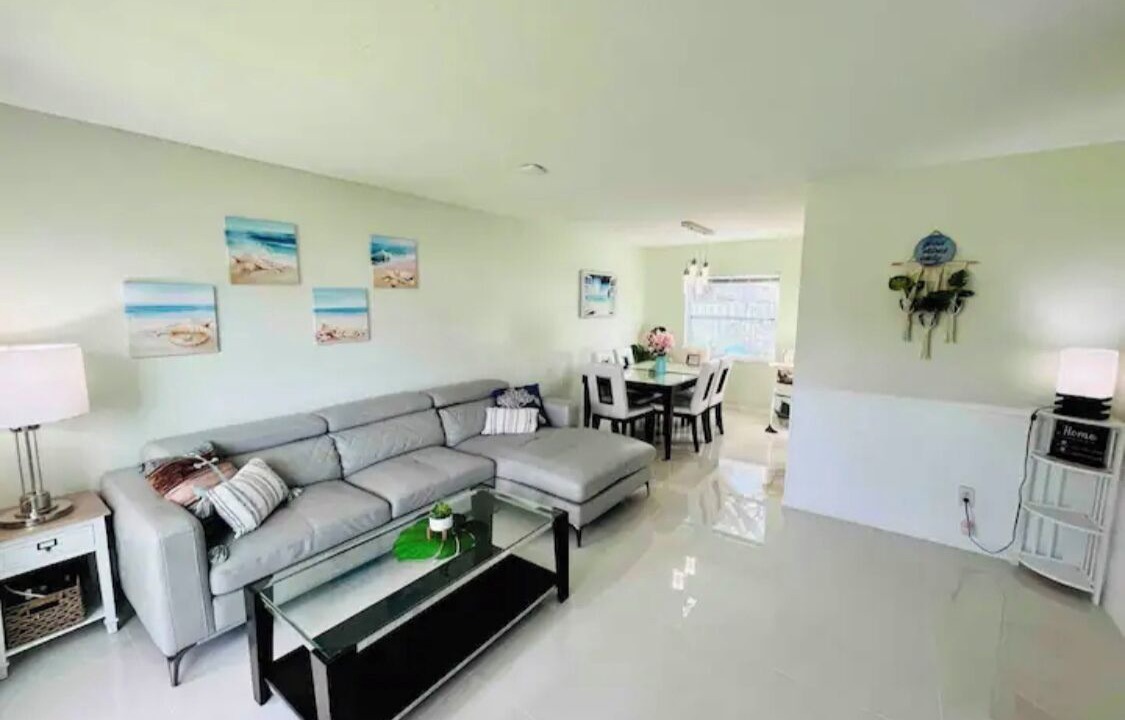 Photo of Livingroom in Largo