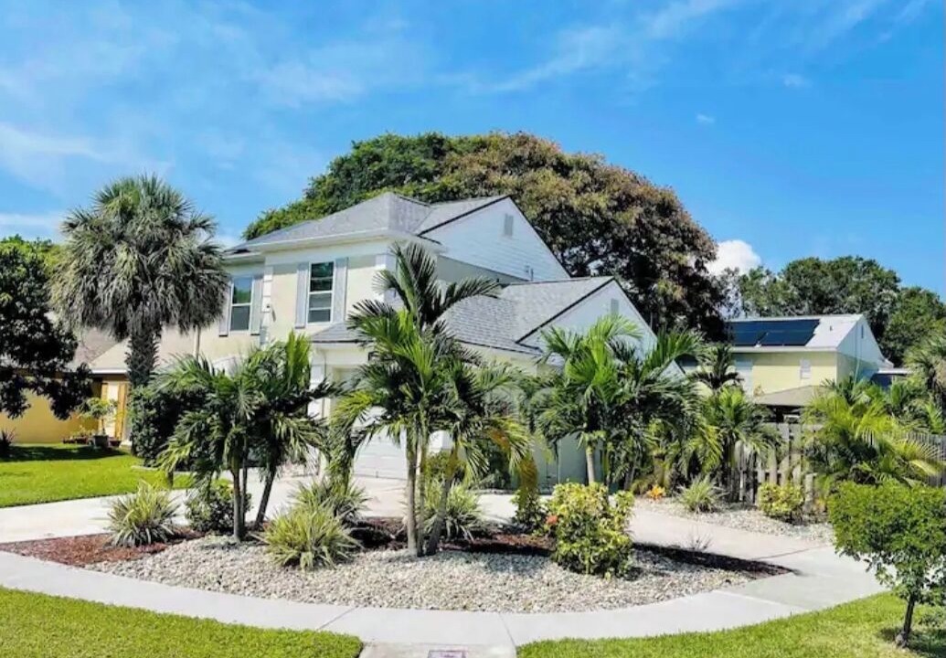 Photo of Outdoor in Largo