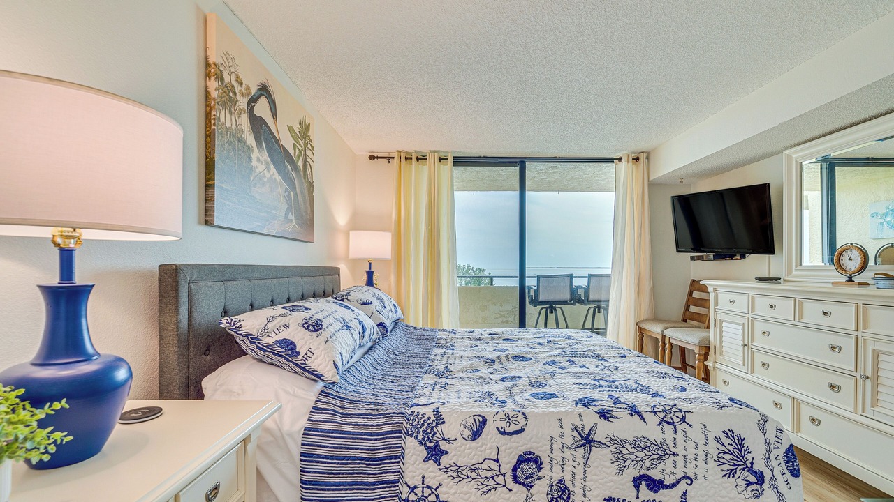 Photo of Bedroom in Hudson