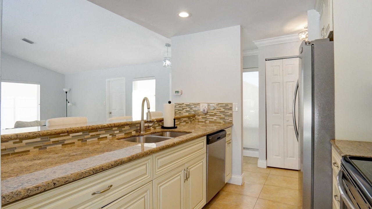 Photo of Bathroom in Tropic Palms