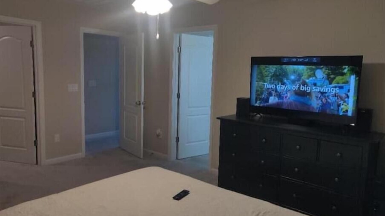 Photo of Bedroom in Westside
