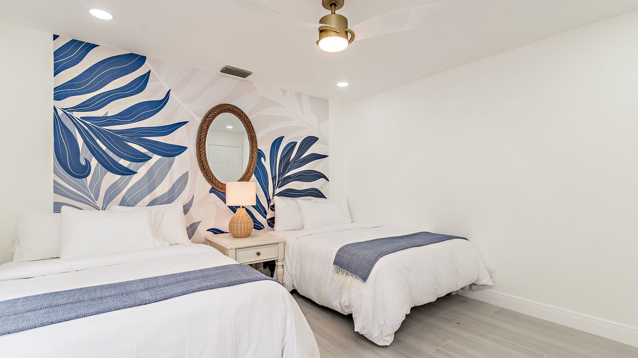 Photo of Bedroom in Parrot Cove