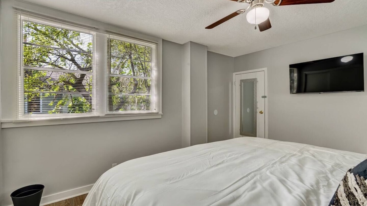 Photo of Bedroom in Springfield