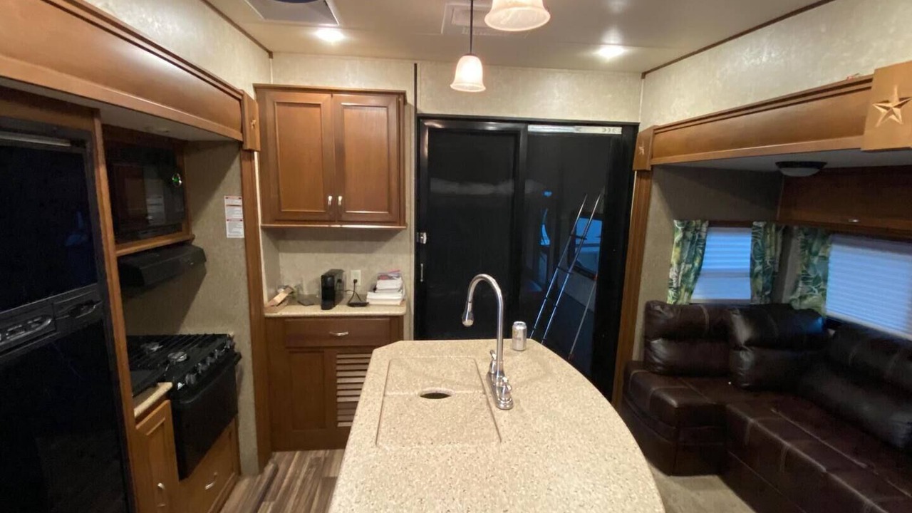 Photo of Kitchen in Okeechobee