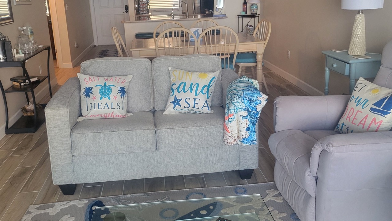 Photo of Livingroom in Fort Pierce Shores