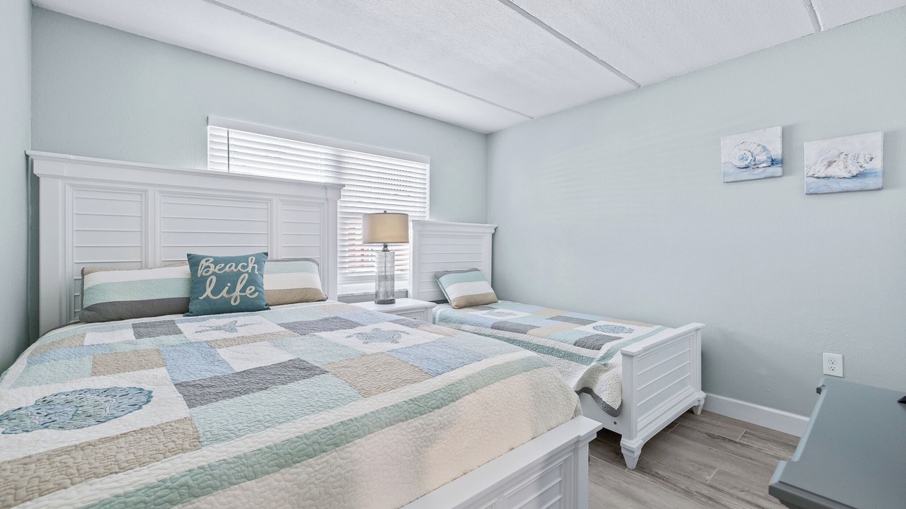 Photo of Bedroom in North Redington Beach