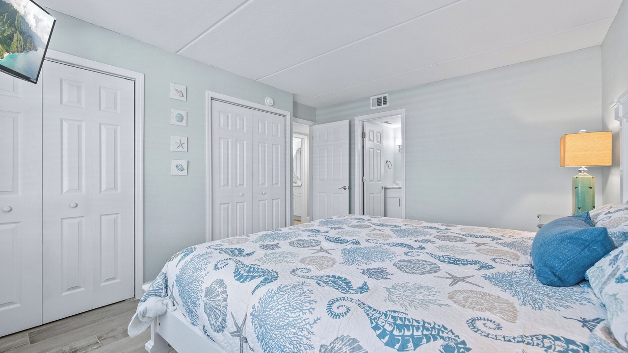 Photo of Bedroom in North Redington Beach
