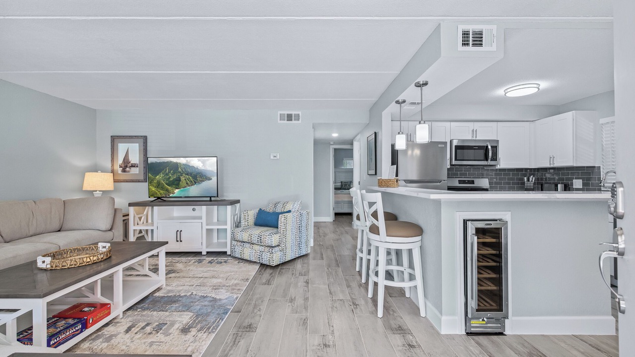 Photo of Livingroom in North Redington Beach