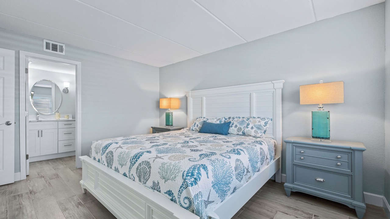 Photo of Bedroom in North Redington Beach