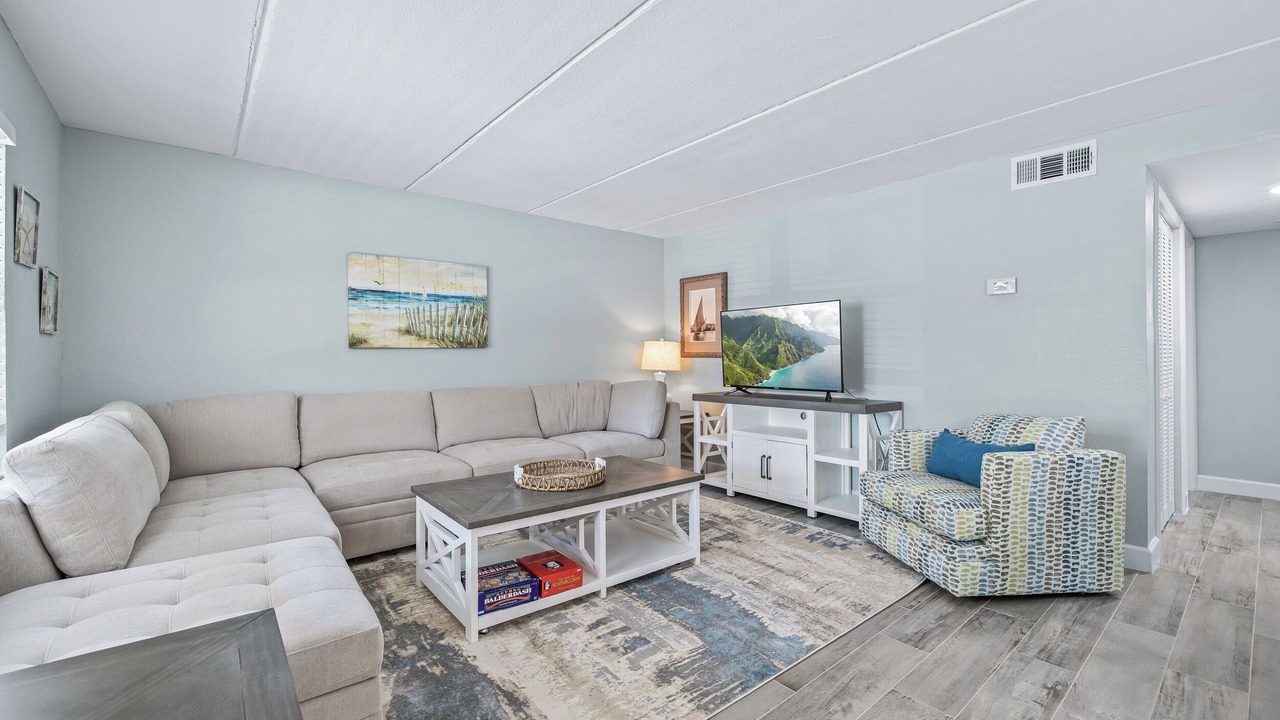 Photo of Livingroom in North Redington Beach