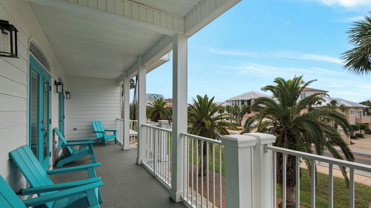 Photo of Patio Balcony in Crystal Shores