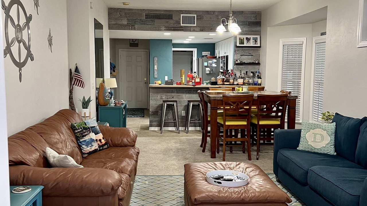Photo of Livingroom in Levy County