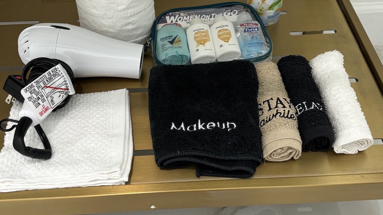 Photo of Bathroom in Gladeview