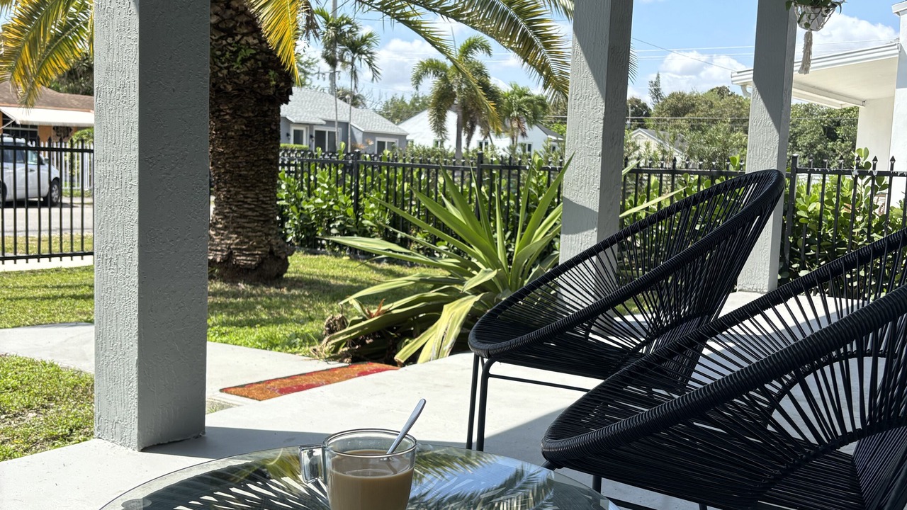 Photo of Patio Balcony in Gladeview