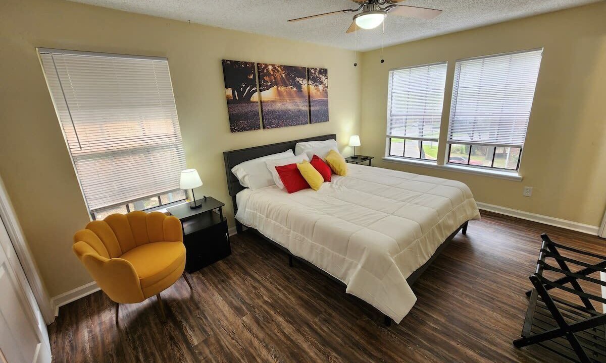 Photo of Bedroom in Tallahassee